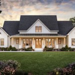 1 1/2 Story Farmhouse Plans